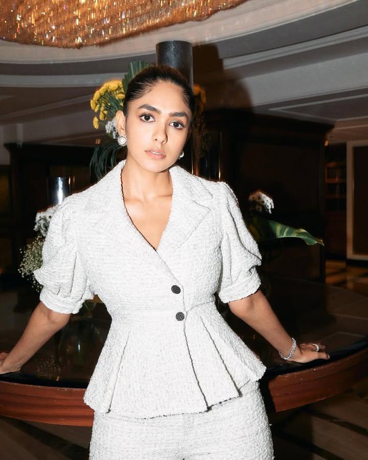 mrunal-thakur-looking-beautiful-in-white-dress